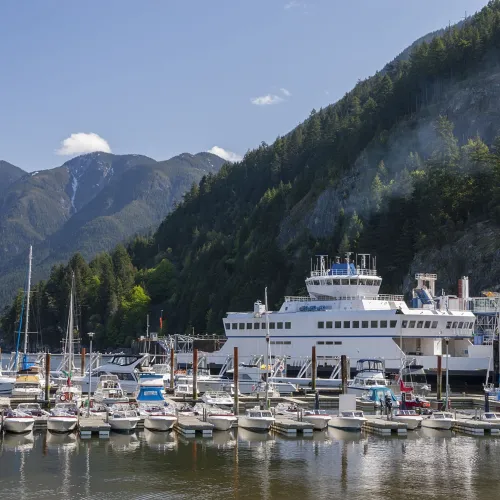 marina in horsehoe bay bc